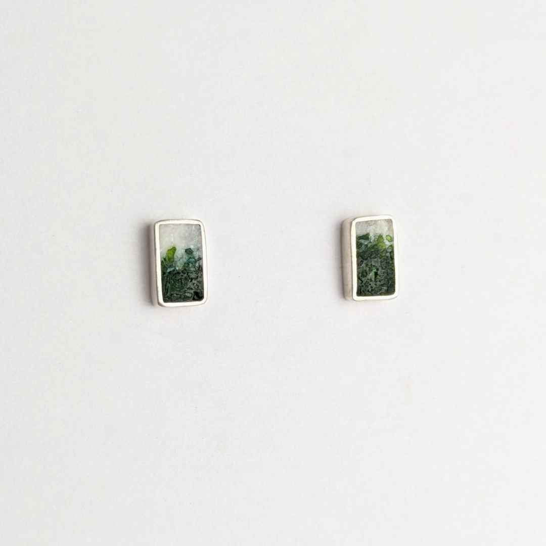 Gradient Rectangle Studs